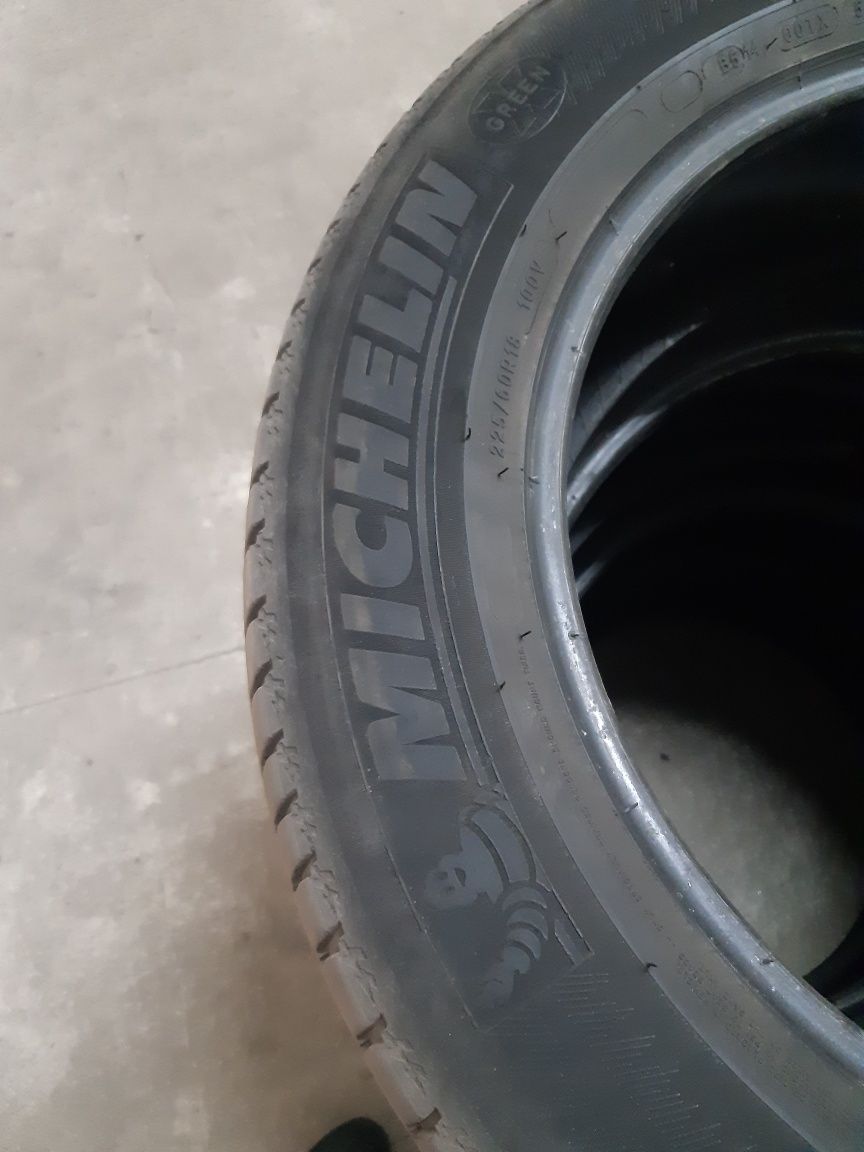 225 60 18 Michelin Latitude sport 3