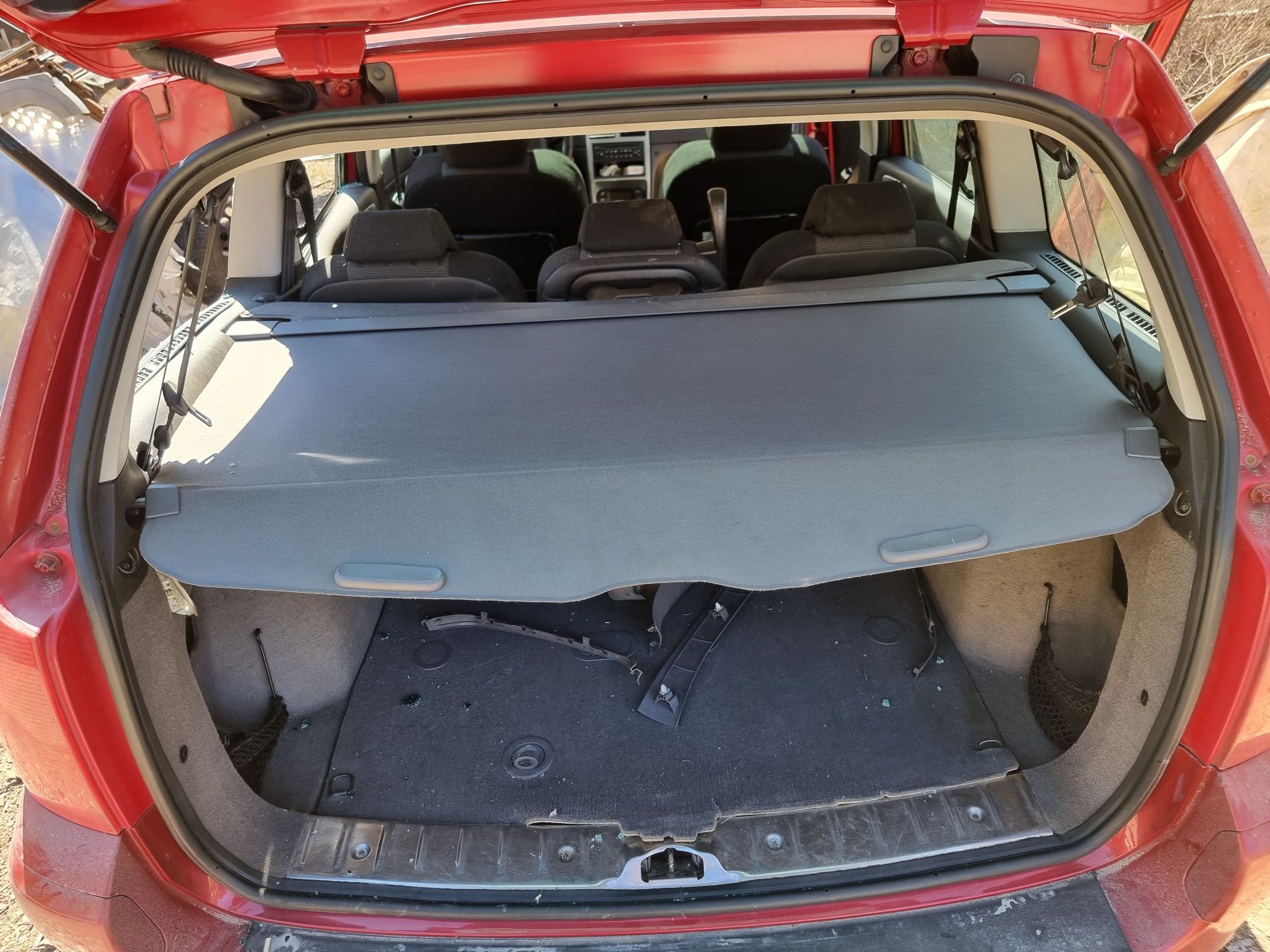 Peugeot 307 SW 2.0 HDI/110hp/1.6 HDI  На части  лети джанти 16