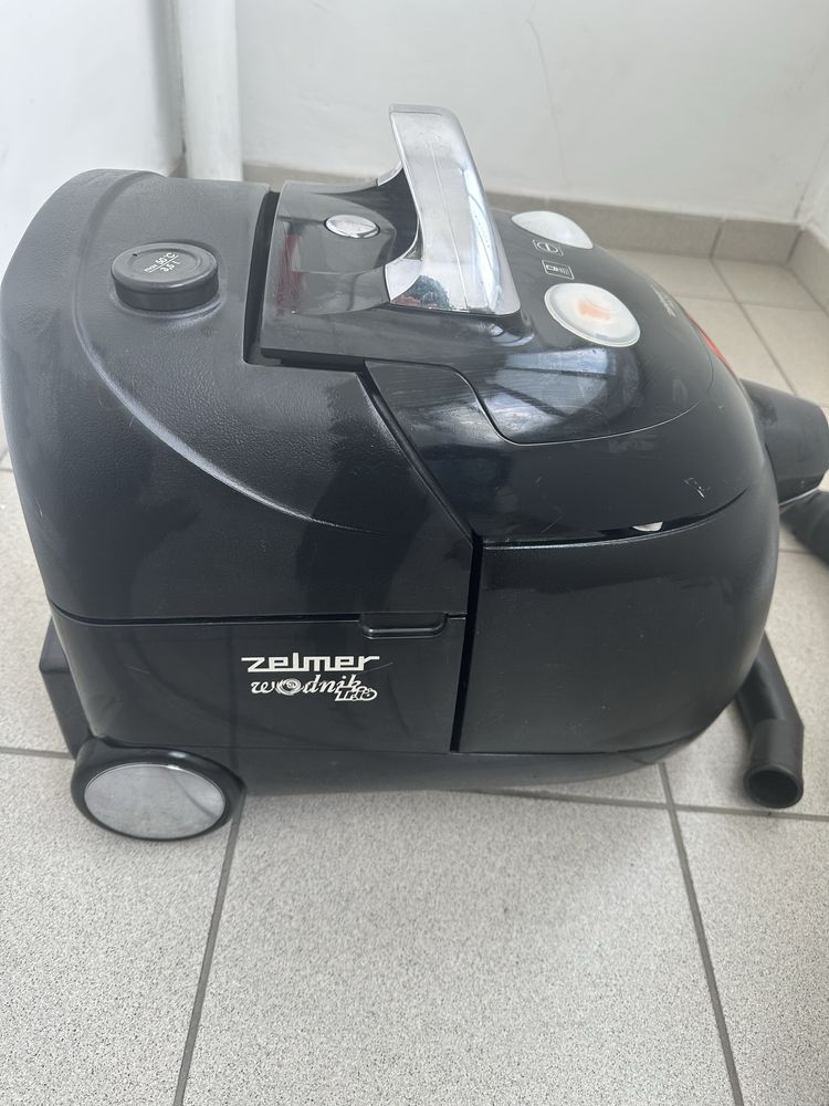 Перяща прахосмукачка Zelmer