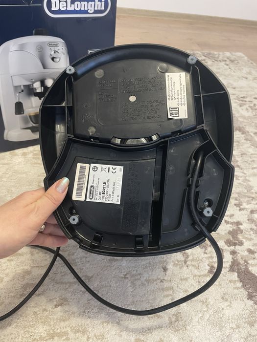 Vand espressor manual De’Longhi