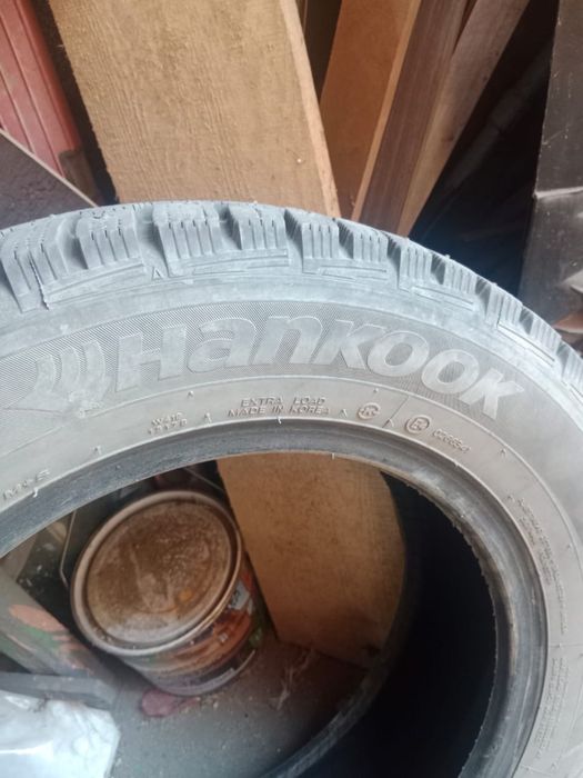 продам шины комплект зимние Hankook R15 185/65