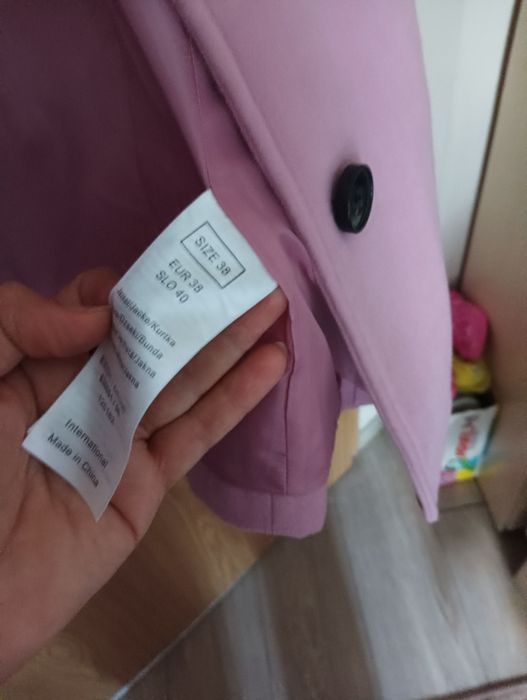 Дамски палта номер 38-40