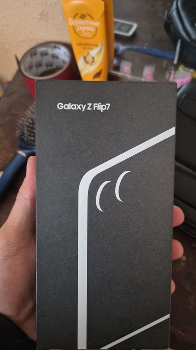 Samsung Galaxy  Z Flip 7 512gb