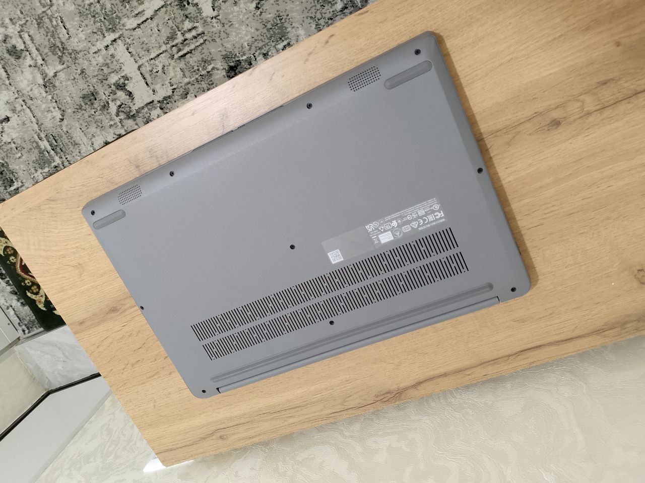 Noutbuk Lenovo Ryzen 5
