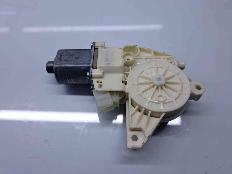 Motoras geam stanga fata Mercedes Clasa E (W212) Facelift AMG [Fabr 20