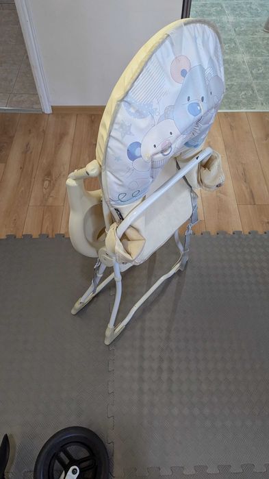 Подарявам детско столче за хранене