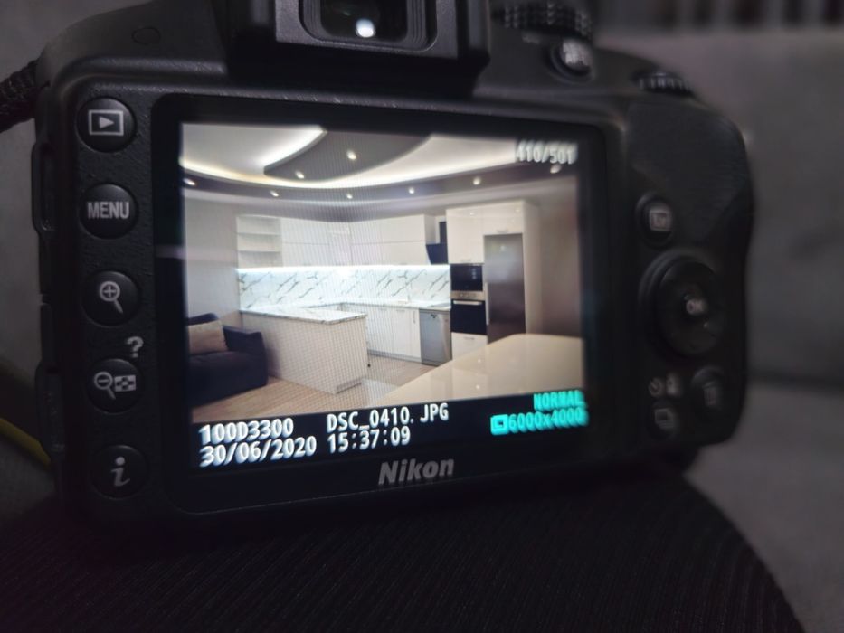 Фотоапарат Nikon D3300