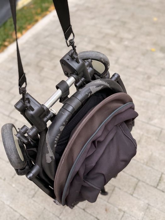 Carucior Yoyo - utilizat