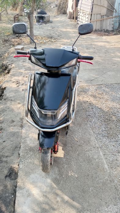 Elektron skuter  sotiladi