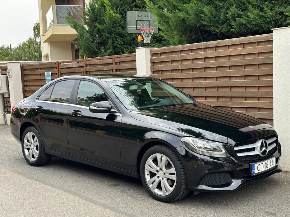 Mercedes C200d Unic propietar cumparata de la Tiriac auto