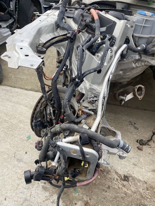 Lonjeron stânga față Audi A4 B9