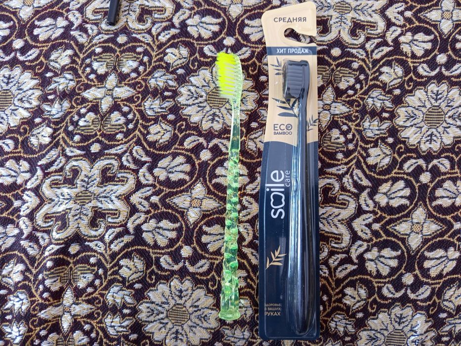 Новые зубные щетки по 500 тг