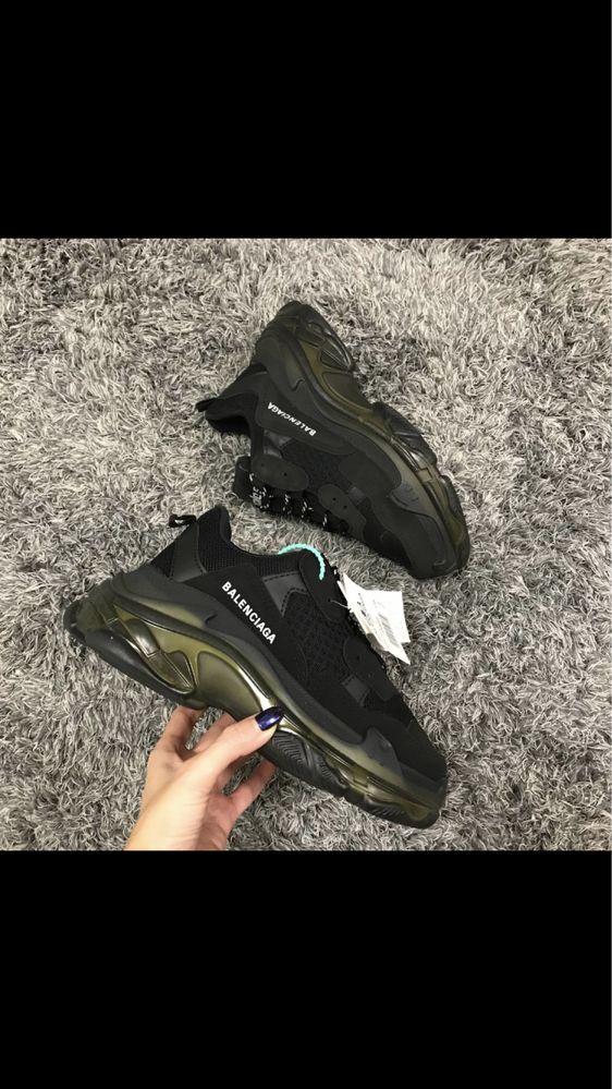 Balenciaga Triple S