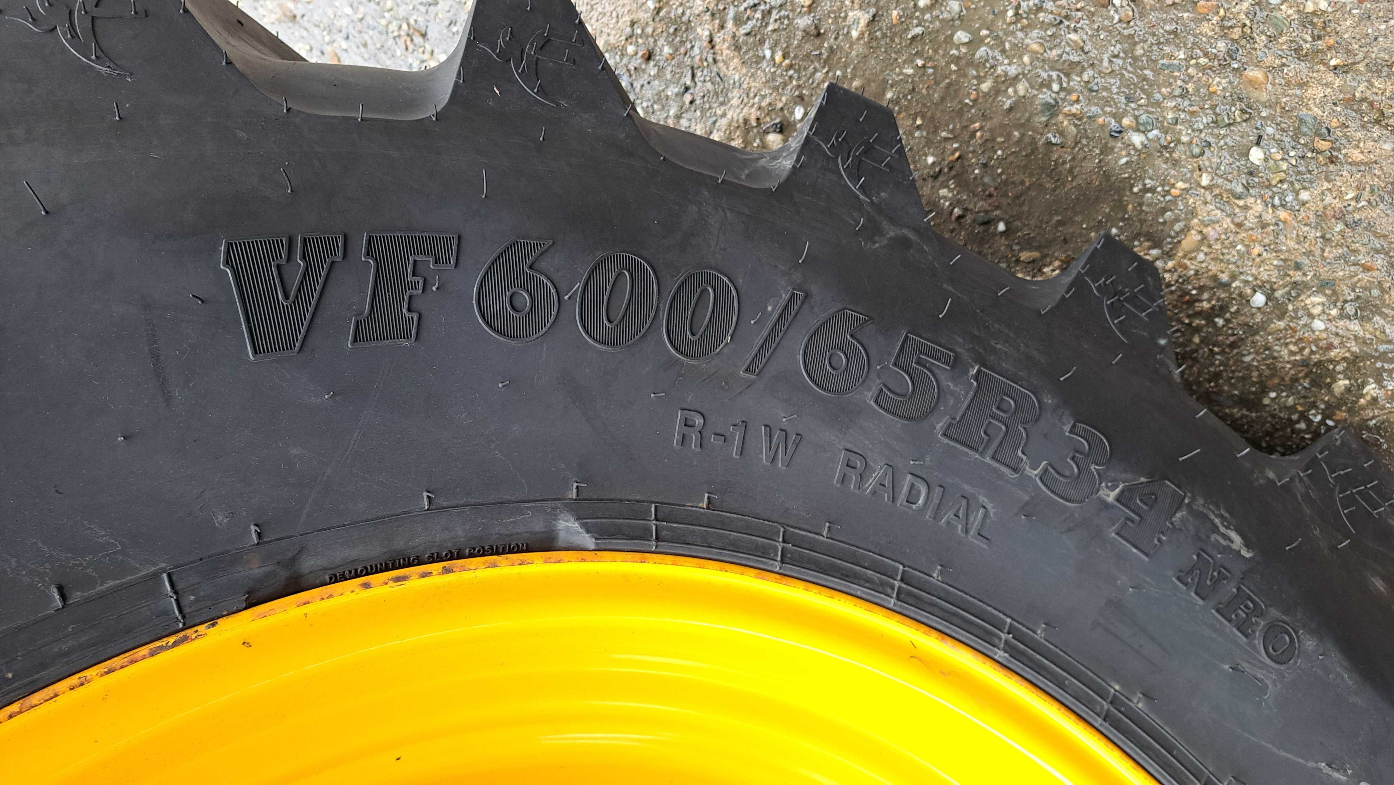 Anvelope VF 600/65R34 BKT AGRIMAX FLECTO cauciucuri premium JOHN DEERE