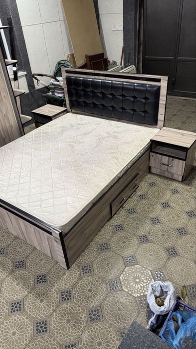 Spalni gatnitur komplekt sotiladi