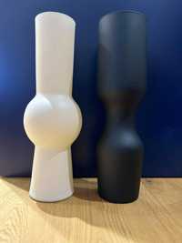 Комплект вази в цвят крем и черен мат