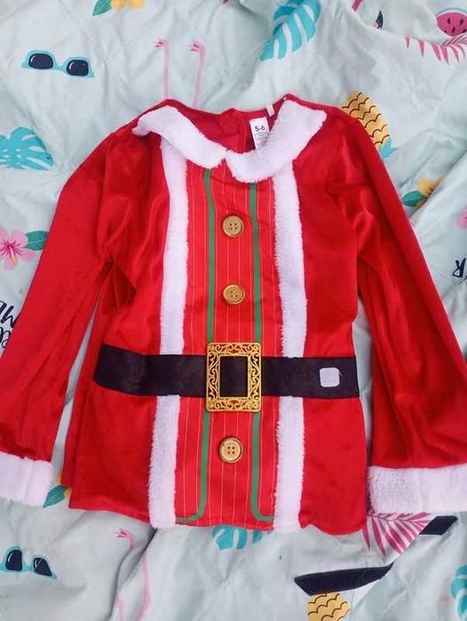 Costum de Moș Crăciun pentru copii