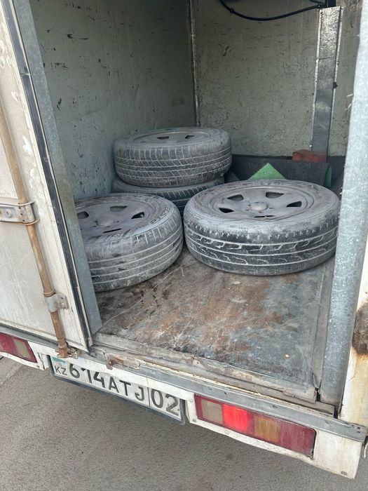 Диск с резиной от Субару