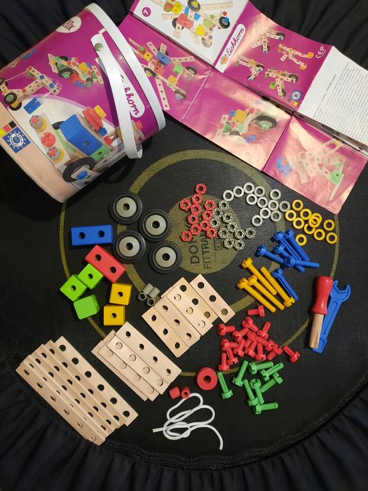 Set SimbaToys de asamblare/ constructie 120 piese