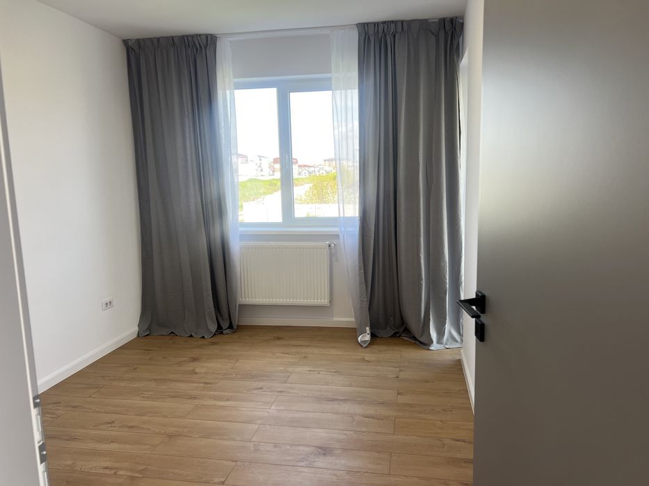 Apartament de 2 camere pe buza lacului