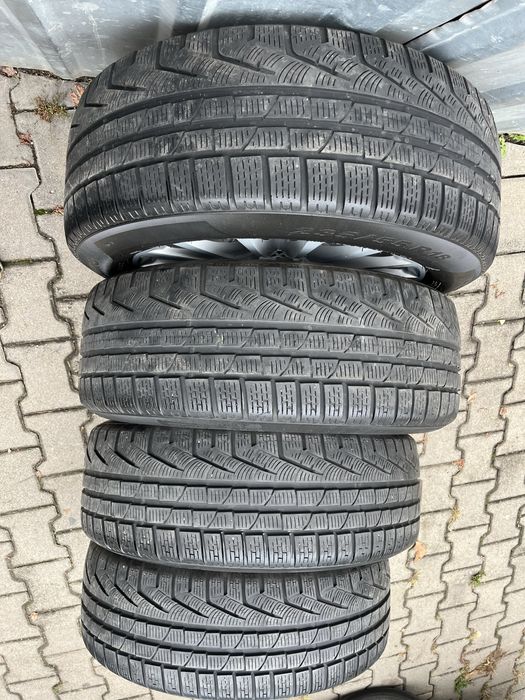 Jante 5x112mm, anvelope iarna 235/55 R18, VW Audi Seat Skoda Mercedes