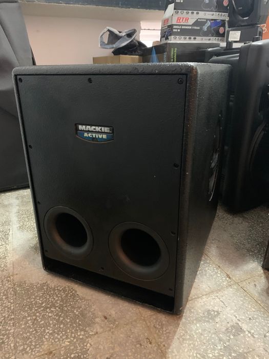 Активни бас каси Mackie SRS1500