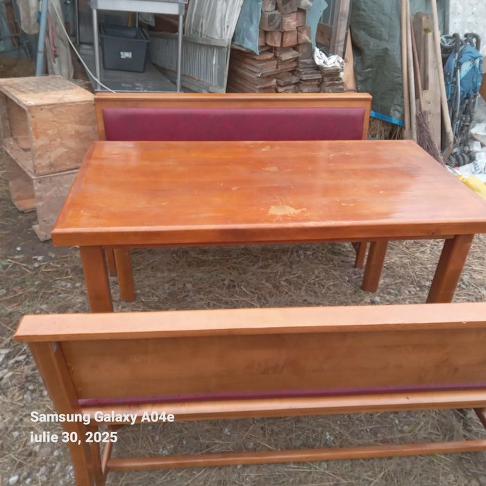 Vand masa lemn+scaune