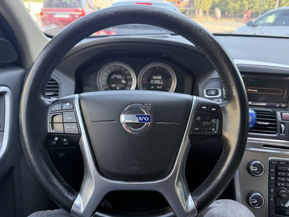 Volvo XC 60 2011 automat full option