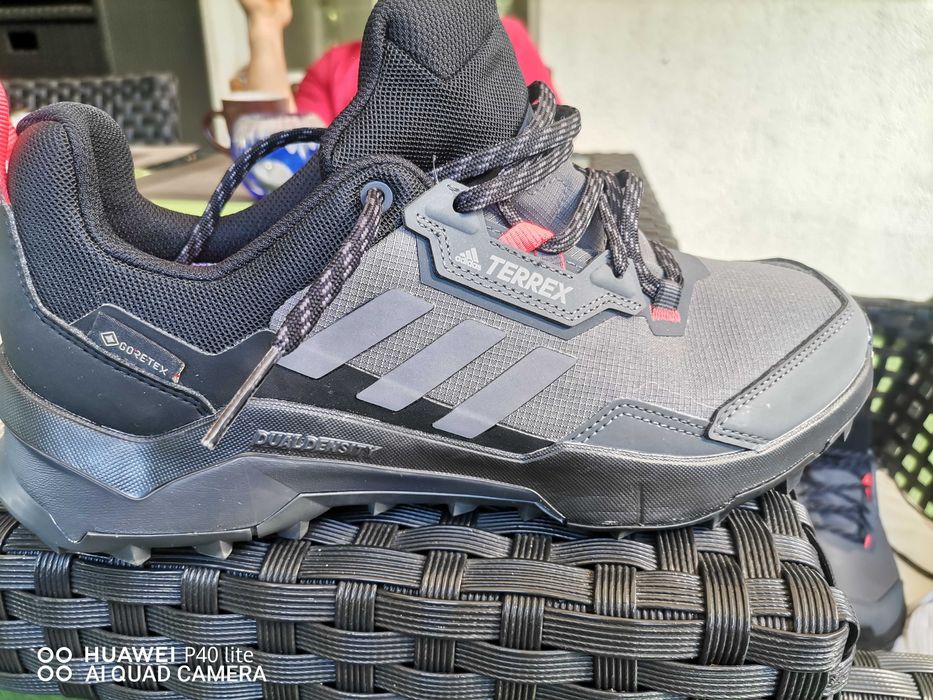 Gheată Adidas mar 43.5