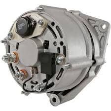 Alternator nou Case International