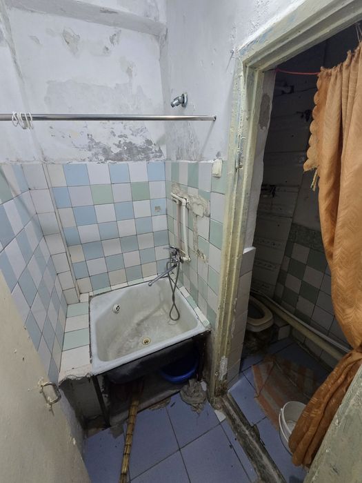 Продается малосемейка, Чиланзар 20 квартал, 1/1/4