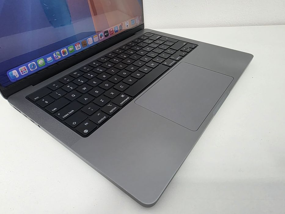 Macbook 14 Retina M1 PRO 16gb 2021 . Factura + GARANTIE
