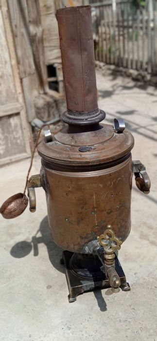 Кадимий буюмлар сотилади нархи келишилган холда