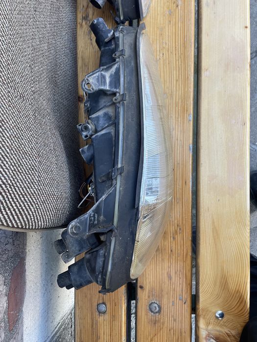 Оригинални фарове за опел тигра оборудвани цената е за 1- брой