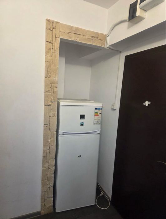 Inchiriez apartament 2 camere