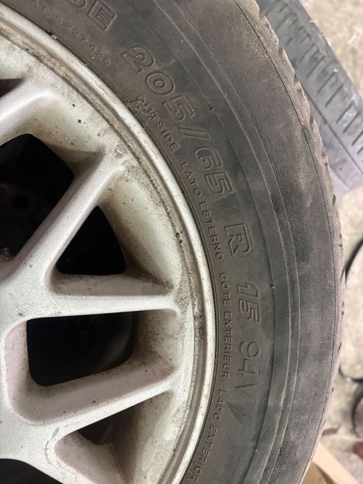 гуми с джанти  15