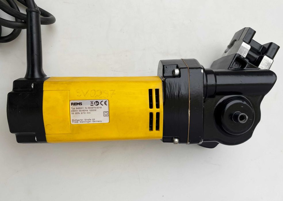 REMS Cento Basic - Машина за рязане на тръби / електрически тръборез