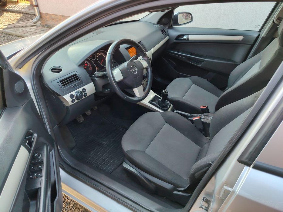 Opel Astra H 1.3cdti EcoFlex Euro4 an2008 Climatronic Tempomat