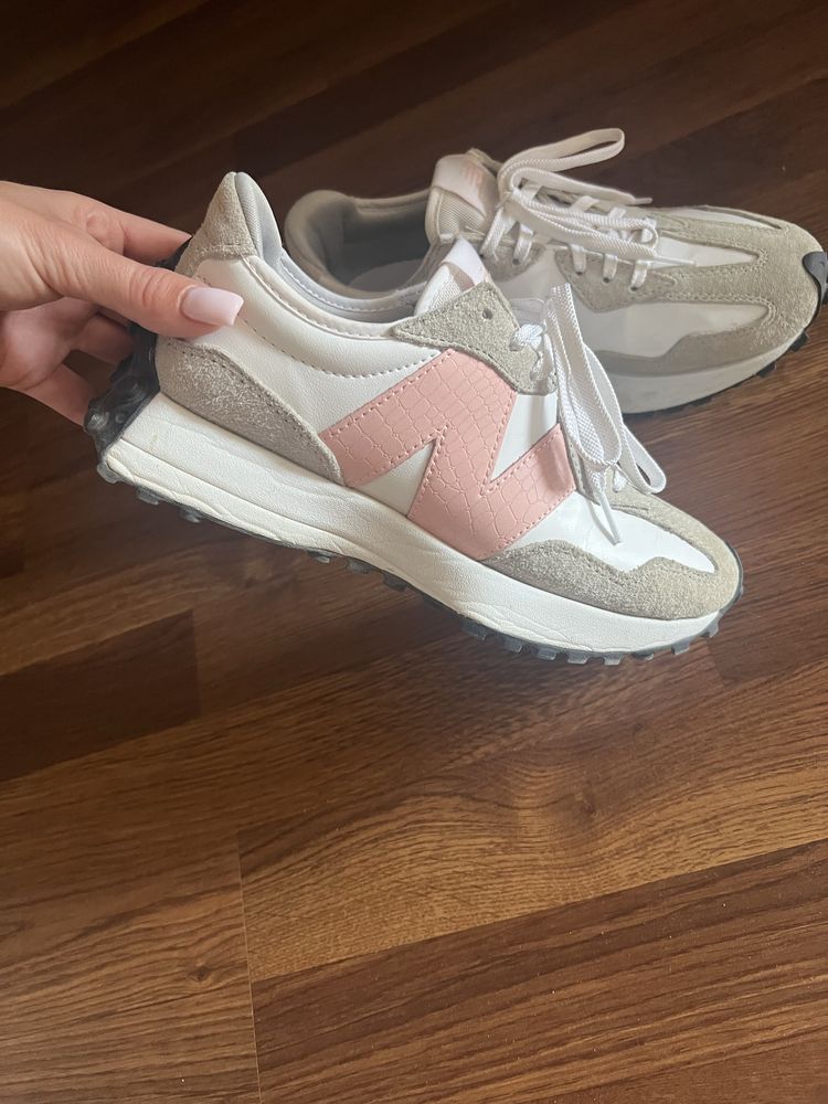 Дамски обувки karl lagerfeld, new balance, liu jo, love moschino