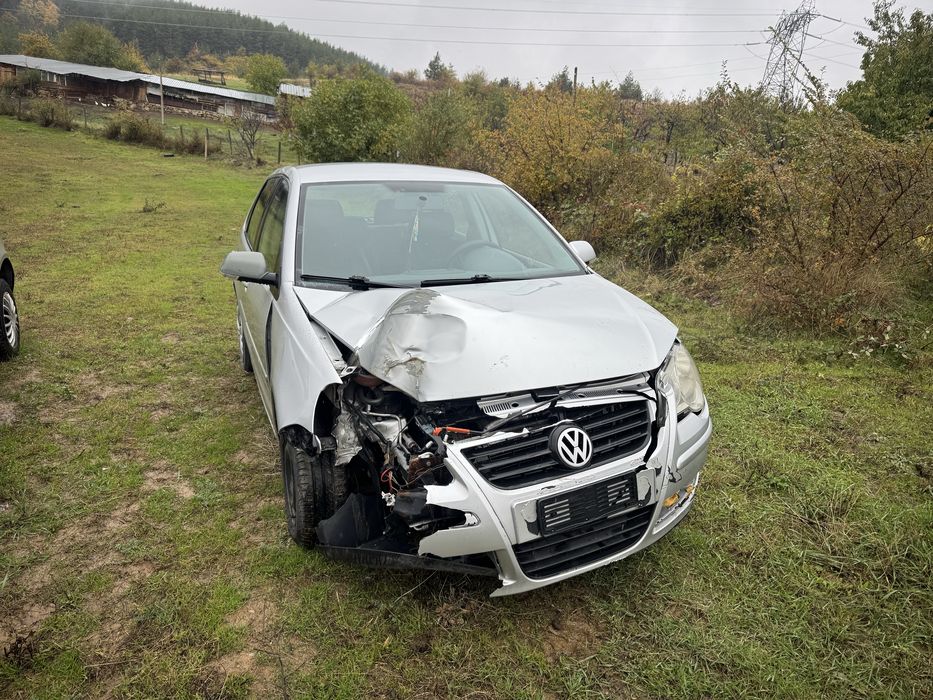 VW Polo 9N 1.4 86 коня на части