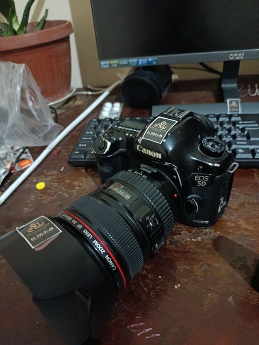 5d mark lll sotiladi