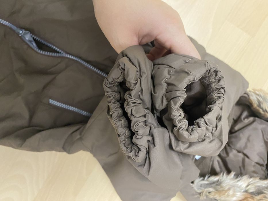 Salopeta de iarna pentru copii marimea 86 H&M