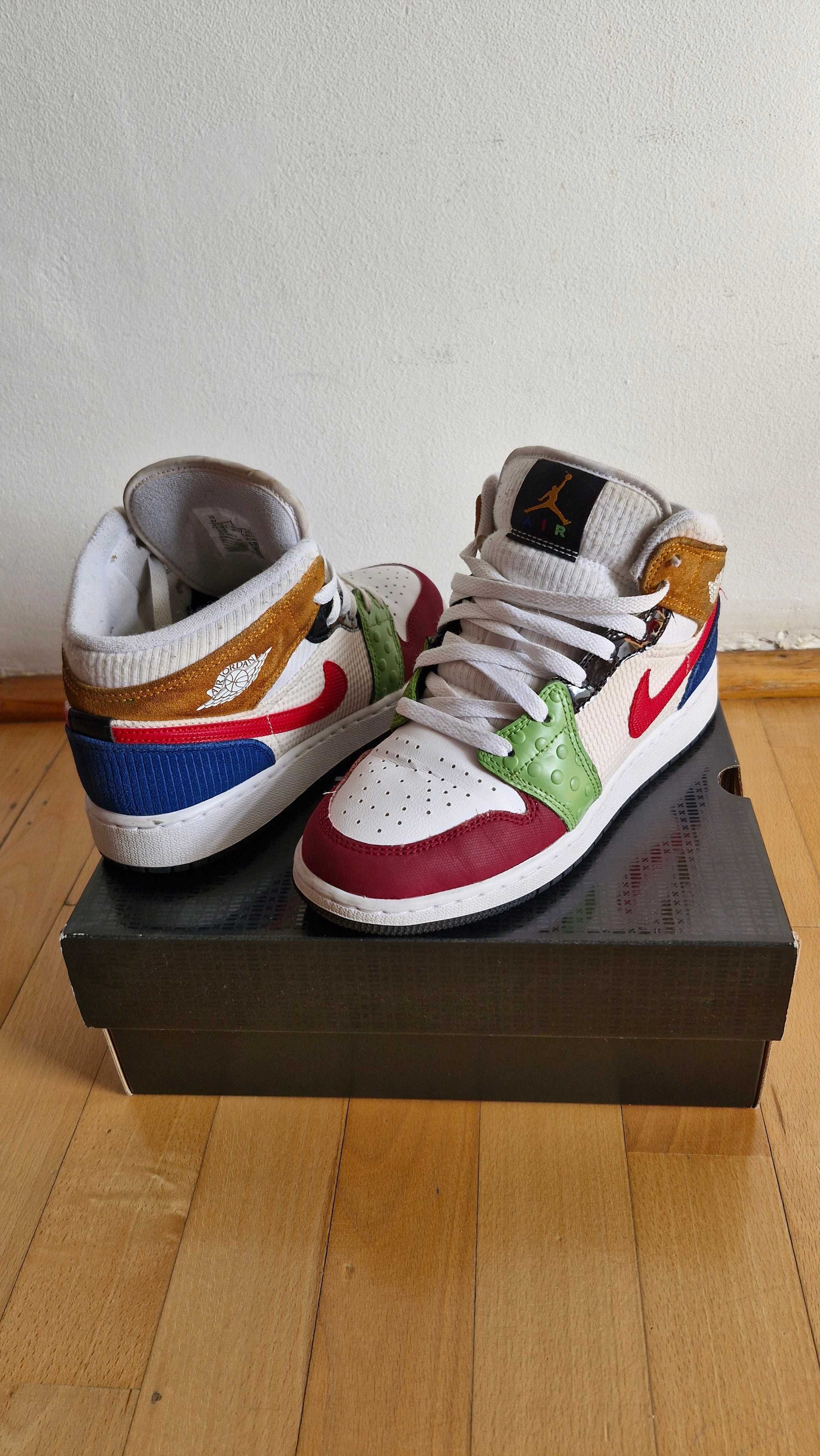 Air Jordan 1 Mid SE (GS) Messy Room Patchwork, mărimea 38.5