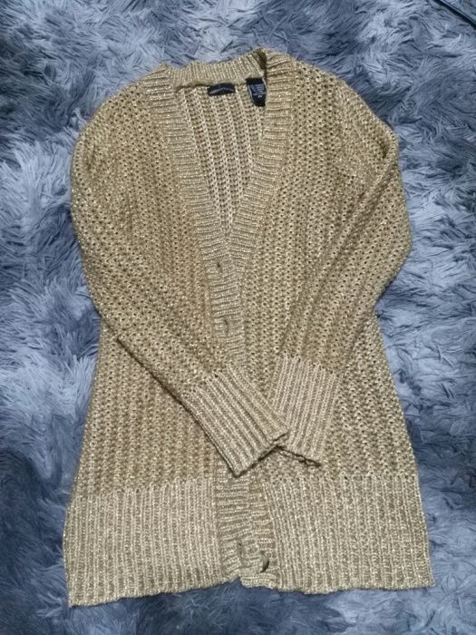 Свитер,кофта теплая