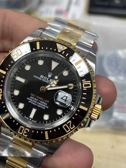 rolex sea-dweller 43mm двуцветен