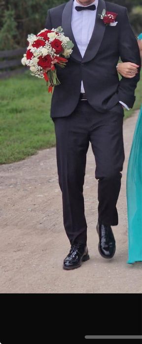 Costum elegant JONA, negru satinat, ca nou + 2 cămăși+ bonus pantofii