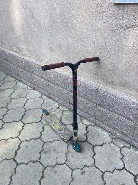 Трюковой самокат