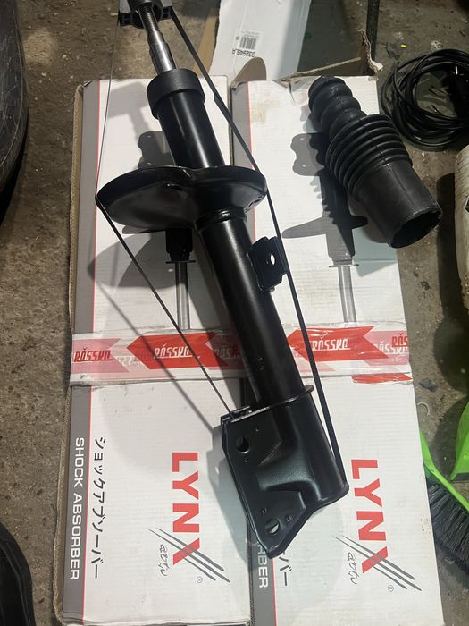 Стойки задние рено дастер