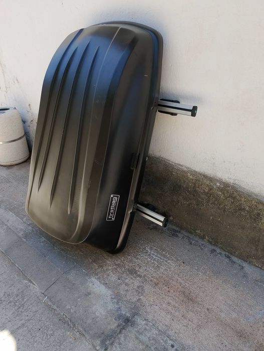 Продава се.Багажник