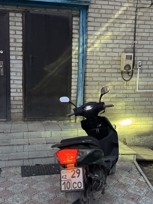 Продам скутер 180кубов